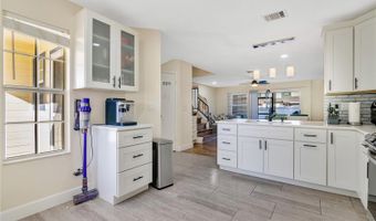 2823 BOULDER FALLS Ct, Apopka, FL 32703