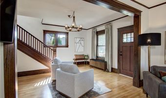 1704 Birch St, Eau Claire, WI 54703