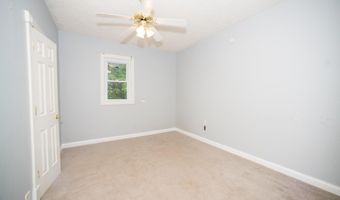 631 W 8th St, Bicknell, IN 47512