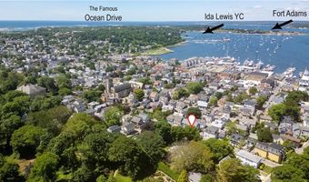 20 Anthony St, Newport, RI 02840