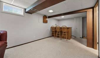 288 Brightfield Dr, Ballwin, MO 63021
