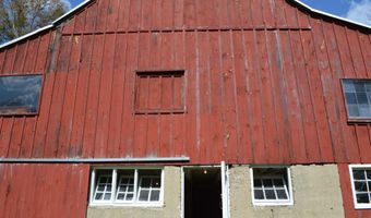 234 County Rd, Becket, MA 01223