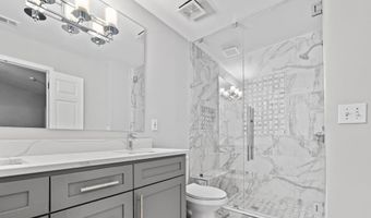 4645 VALAIS Ct 124, Alpharetta, GA 30022