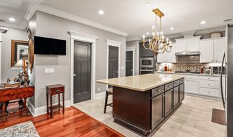 9 Bajala Dr E, Beaufort, SC 29907