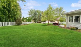 N341 TAMARACK Circle, Appleton, WI 54915