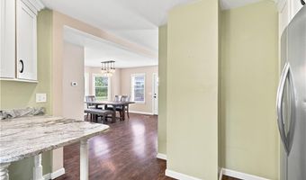 82 Dyer Ave, East Providence, RI 02915