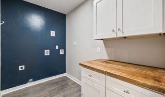 226 S First St, Benton, AR 72015