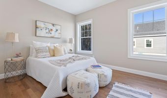 1 B Debbie Ln, Amherst, NH 03031