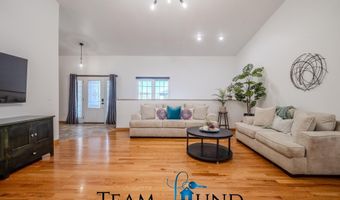 5102 Vista Way, Casper, WY 82601