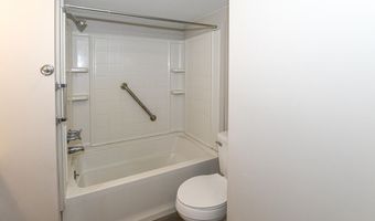 34 Cricket Ln, Sebago, ME 04029