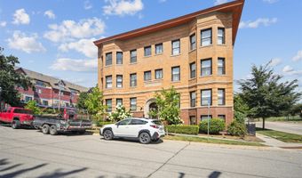 1503 Pleasant St 6, Des Moines, IA 50314