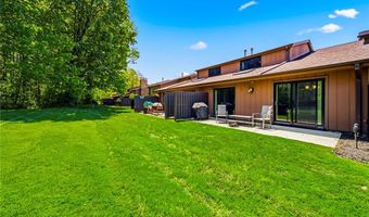 636 Cherry Park Oval, Aurora, OH 44202