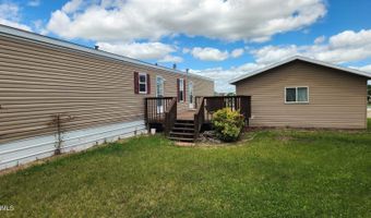 4005 19th St NE, Bismarck, ND 58503