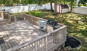 4 BROMLEY Ct, Atco, NJ 08004