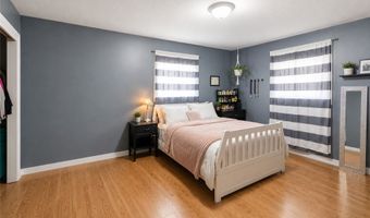 228 Lake Hills Ct, Bigfork, MT 59911
