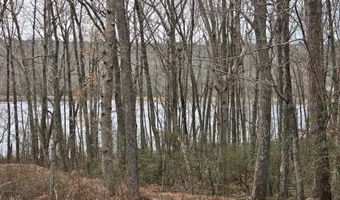 74 Blue Pond Trl, Hopkinton, RI 02832