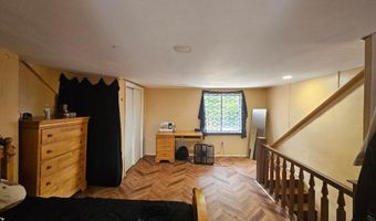 219 N Fountain St, Allentown, PA 18102