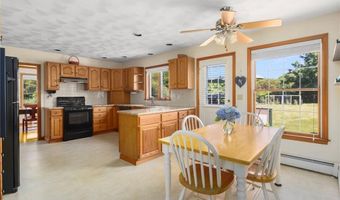 227 Prospect Ave, Middletown, RI 02842