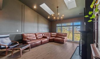 19789 Weide Way, Anderson, CA 96007