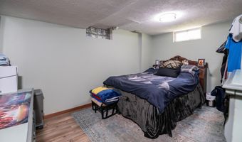 989 McCabe Ave NE, Ada, MI 49301