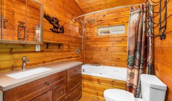 630 GRANDVIEW Dr, Alpine, WY 83128