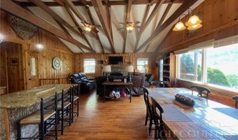 184 Dutch Treat Rd, Banner Elk, NC 28604