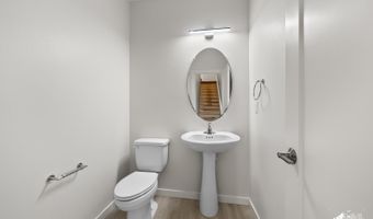704 Top Rail Ln #704, Anchorage, AK 99501