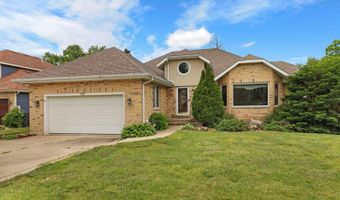 612 Edelweiss Dr, Antioch, IL 60002