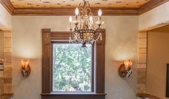 701 S 6th St, Chickasha, OK 73018