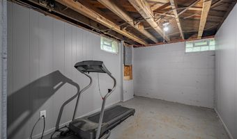 892 Hayden Ave, Akron, OH 44320