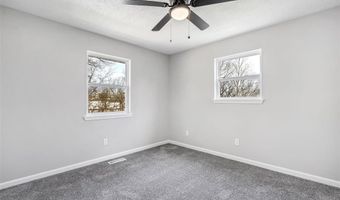 156 Hinrichs Ln, Arnold, MO 63010
