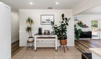 3325 Heather Ln, Oceanside, CA 92056