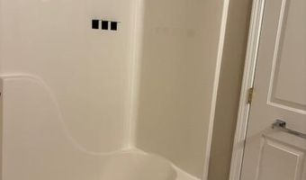 2692 S Knightsbridge Cir, Ann Arbor, MI 48105