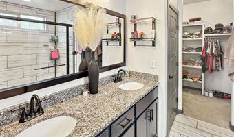 3813 Saguaro Dr, Carlsbad, NM 88220