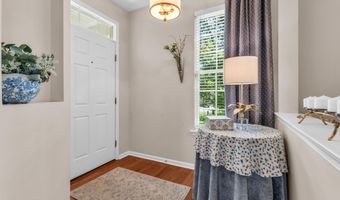 37 Solomans Dr, Barnegat, NJ 08005