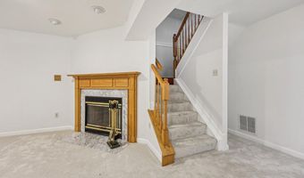 43494 POSTRAIL Sq, Ashburn, VA 20147