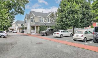 187 Washington Rd, Barrington, RI 02806