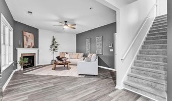 524 Marathon Ct, Boiling Springs, SC 29316