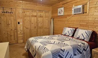 2678 Linda Ln, Alford, FL 32420