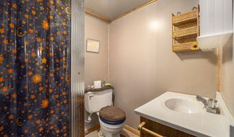3042 Grandview Dr, Allegan, MI 49010