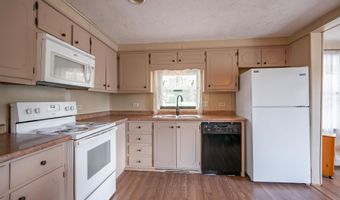 102 Partridge Ln, Goffstown, NH 03045