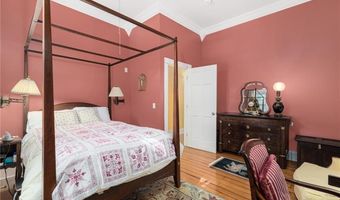 20 Berkeley Ave 2, Newport, RI 02840