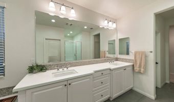 3035 Starry Night Dr, Escondido, CA 92029