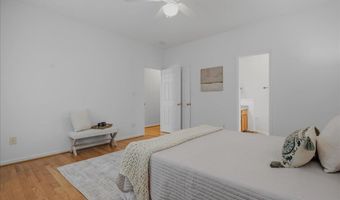 206 Kelly W Dr, Apex, NC 27502