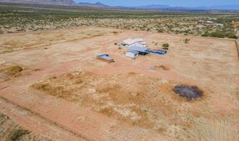 1176 W Trigger Ln, Cochise, AZ 85606