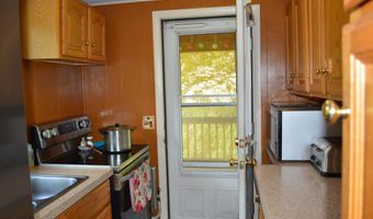 258 Wells Rd, Becket, MA 01223