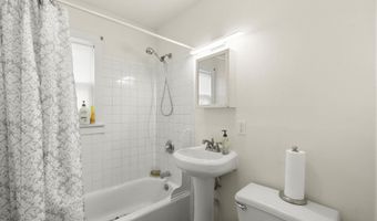 16 PACKARD St 2, Bayonne, NJ 07002