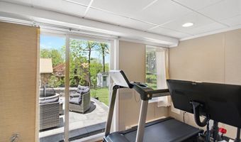 585 Chestnut St, Ashland, MA 01721