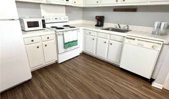 182 Viking Ct, Athens, GA 30605