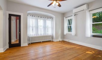 17 Oxford Rd, Albany, NY 12203